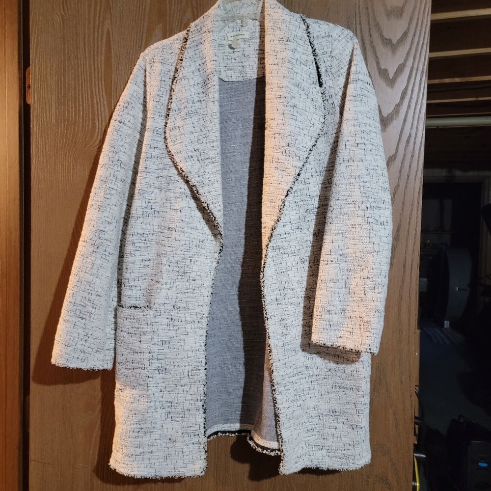 Max Studio Black and White Textured Blazer